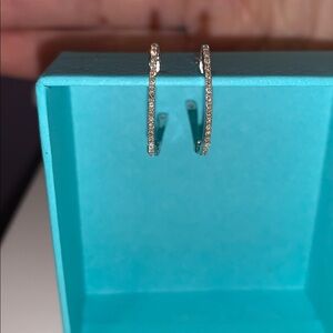 Earrings 14K Gold with 18 Diamonds